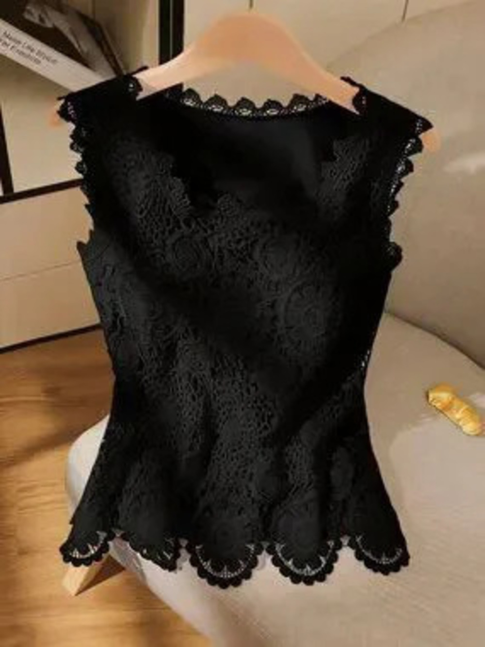 Black Casual Crochet Lace Women's Camisole Top Sleeveless Blouse